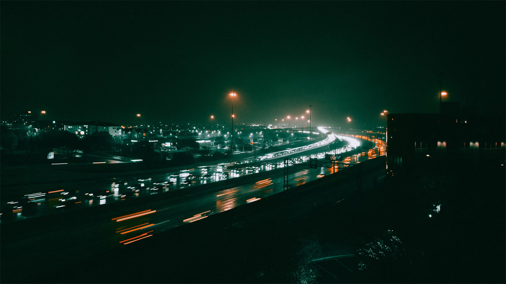 image of Interstate 35 running through Austin, Texas at night