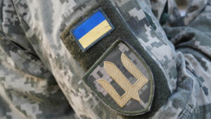 A ukraine soldiers patch/flag on their uniform